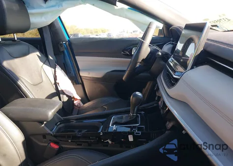 2025 Jeep Compass Limited 4X4 from USA, damaged, VIN 3C4NJDCN4ST600947